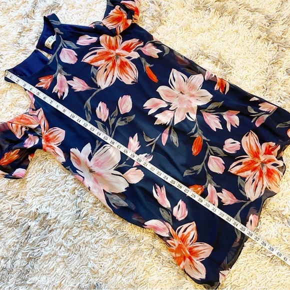 Eliza J | Cold Shoulder Floral High Neck Mini Dress Size 12 - Picture 7 of 8